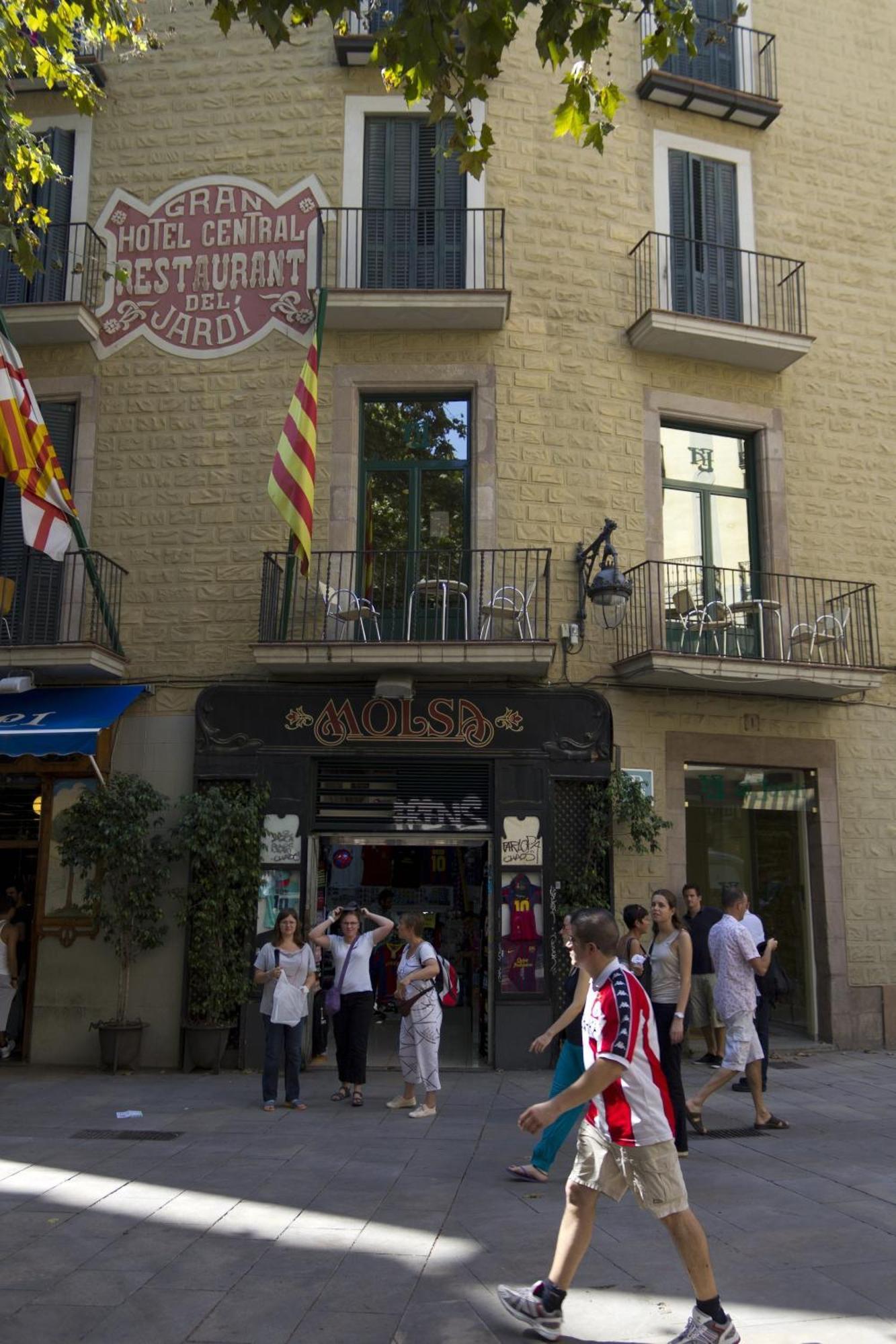 فندق El Jardi برشلونة المظهر الخارجي الصورة